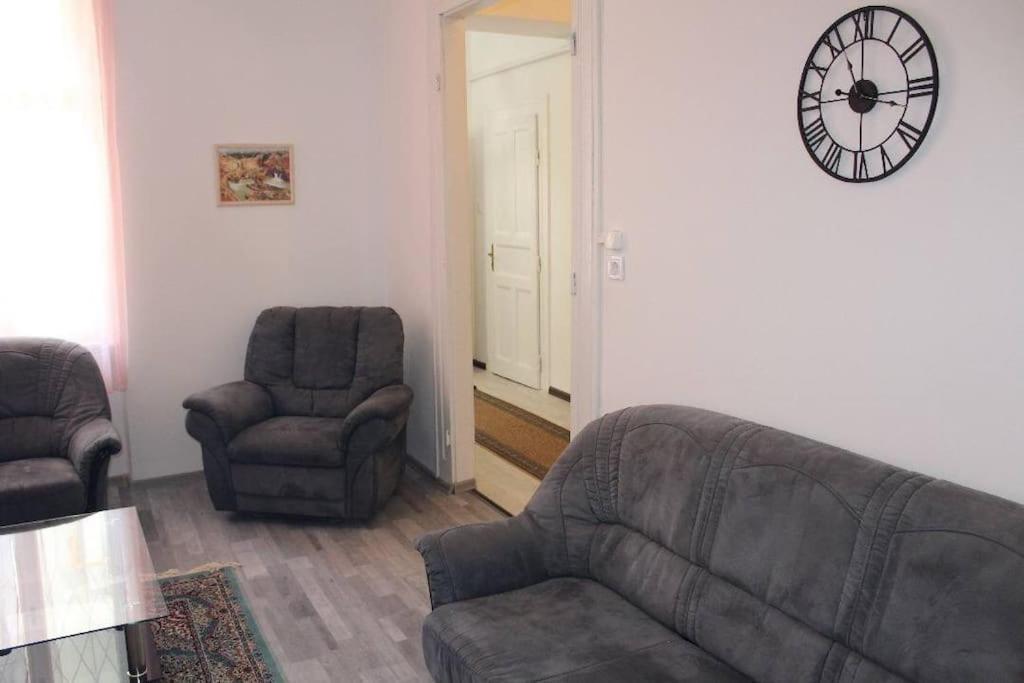 Szeged Apartment Екстериор снимка