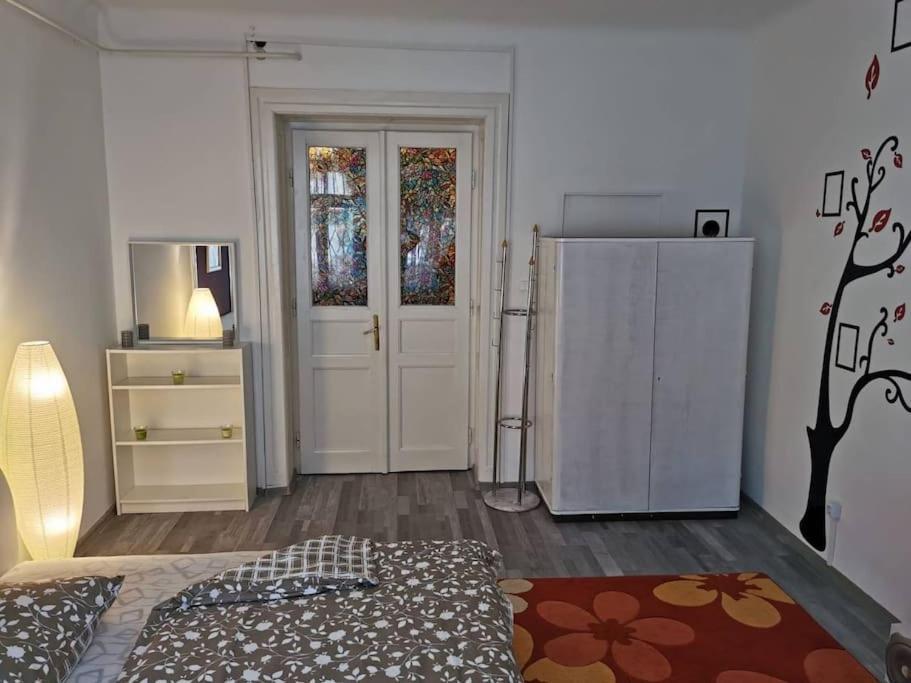 Szeged Apartment Екстериор снимка