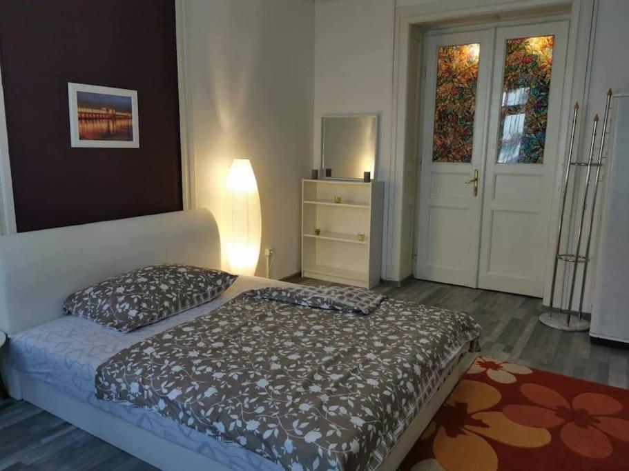 Szeged Apartment Екстериор снимка
