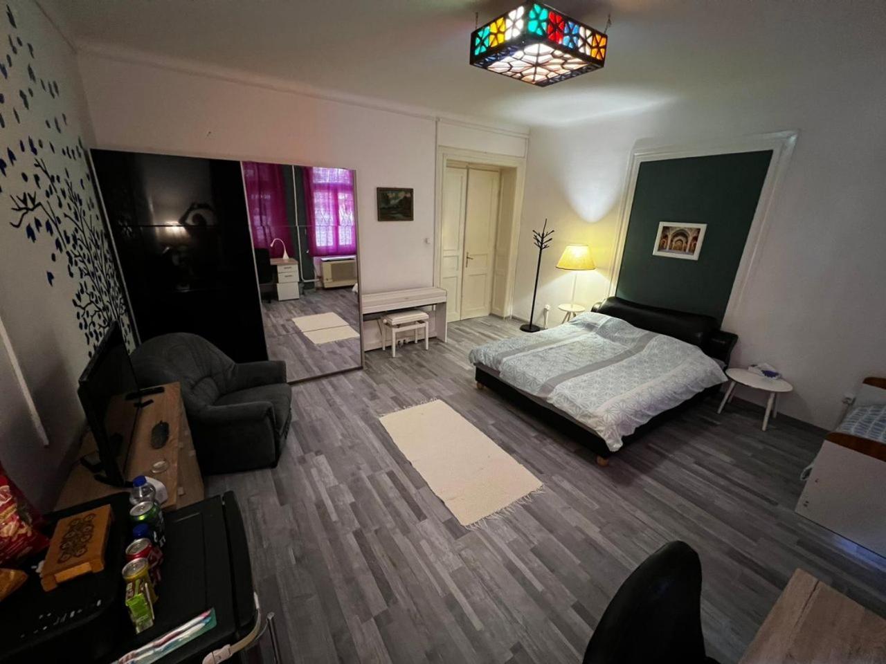 Szeged Apartment Екстериор снимка